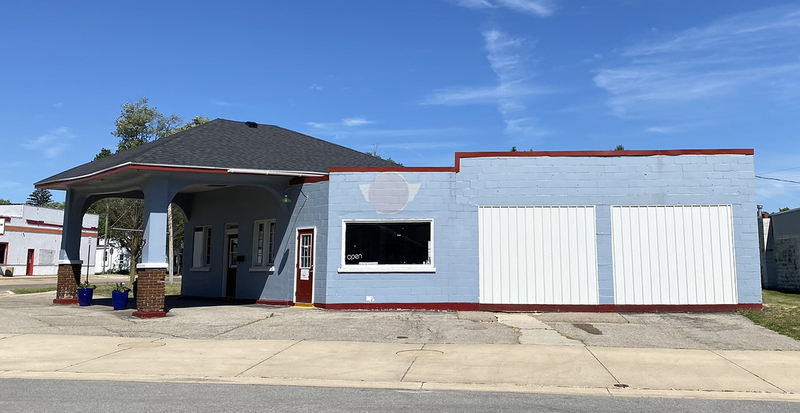 Lake Odessa Gas Station (Station Deli) - June 2022 Photo (newer photo)